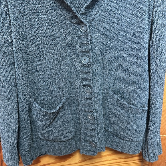 Merona Medium Sweater Grandpa style longer length with Large buttons & pockets - Picture 5 of 7